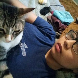 Meet your Posher, Luz